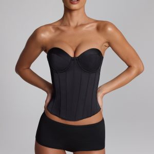 Slinky Jersey Low-Rise Hot Pants in Black