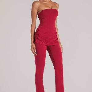 Mid-Rise Fitted Trousers  in Cherry Red