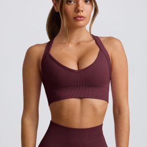 Super Sculpt Seamless Crossback Sports Bra in Burgundy