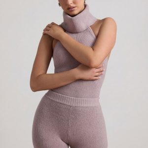 Ribbed-Knit Shorts in Taupe